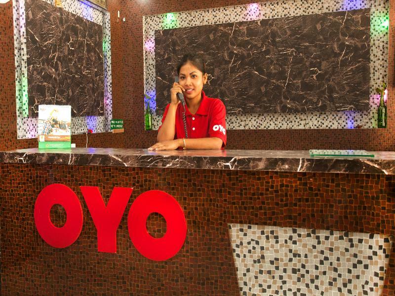 Oyo 343 Pop Life Hotel Banke Kültér fotó