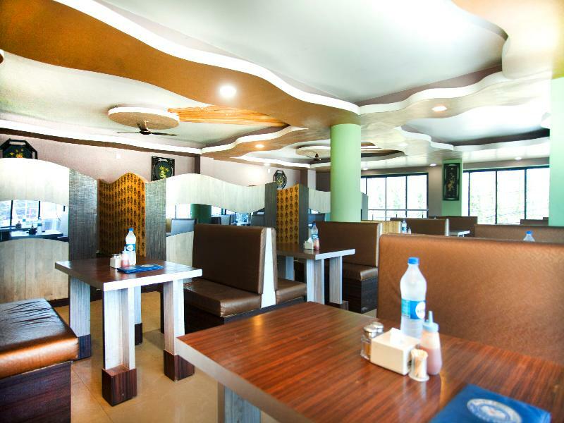 Oyo 343 Pop Life Hotel Banke Kültér fotó