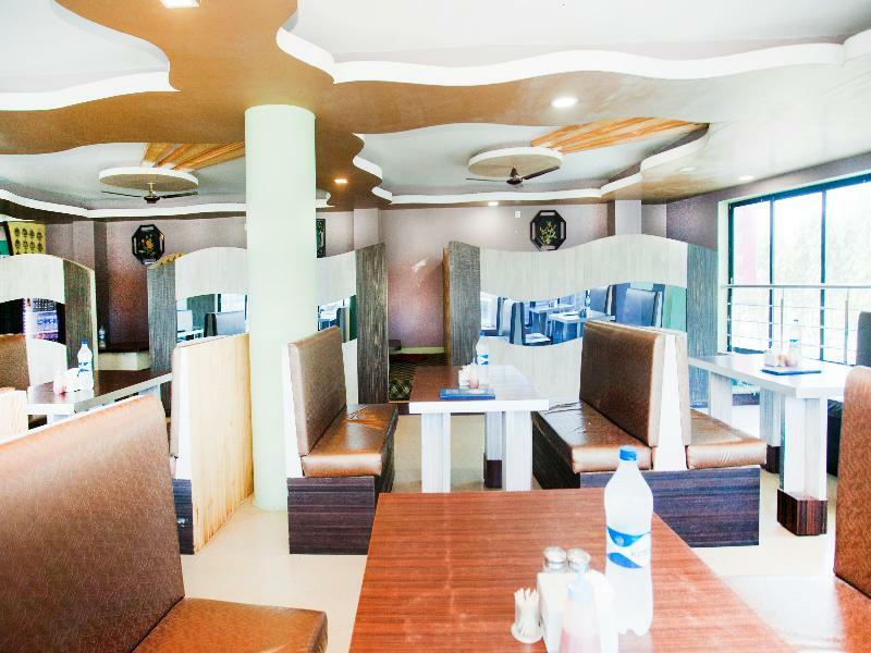 Oyo 343 Pop Life Hotel Banke Kültér fotó