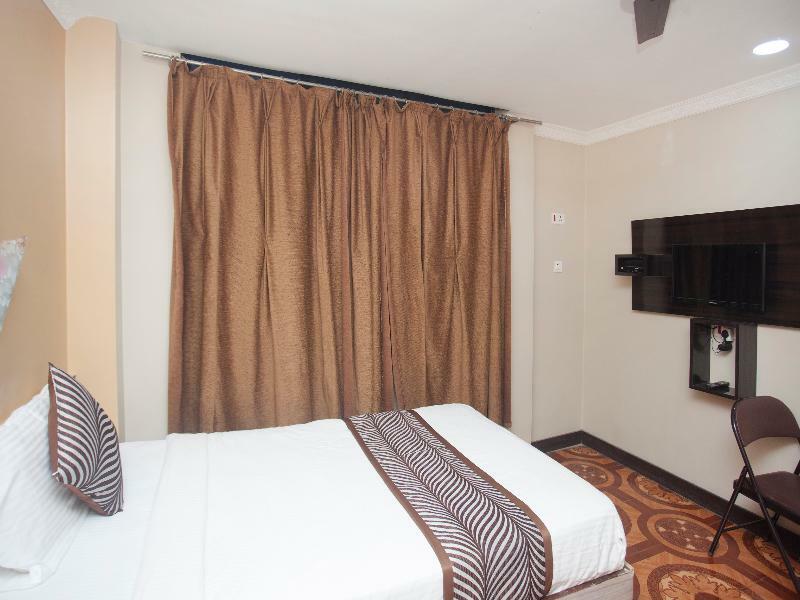 Oyo 343 Pop Life Hotel Banke Kültér fotó